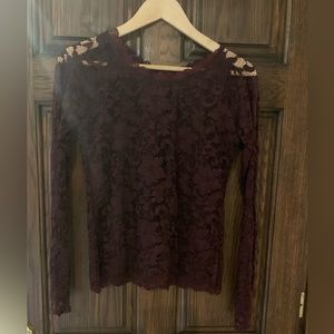 Lace maroon top
